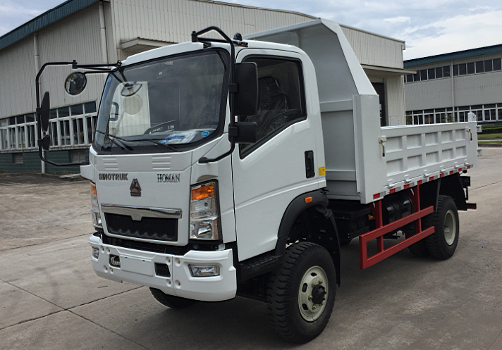 SINOTRUK 4X4 4m³ DUMP TRUCK