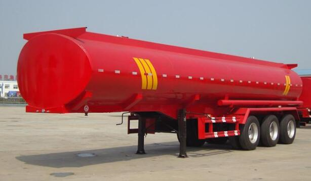 SINOTRUK 30m³ WATER TANK TRAILER