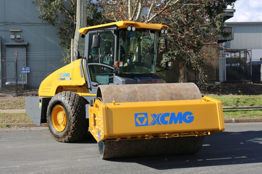XCMG XS205.压路机