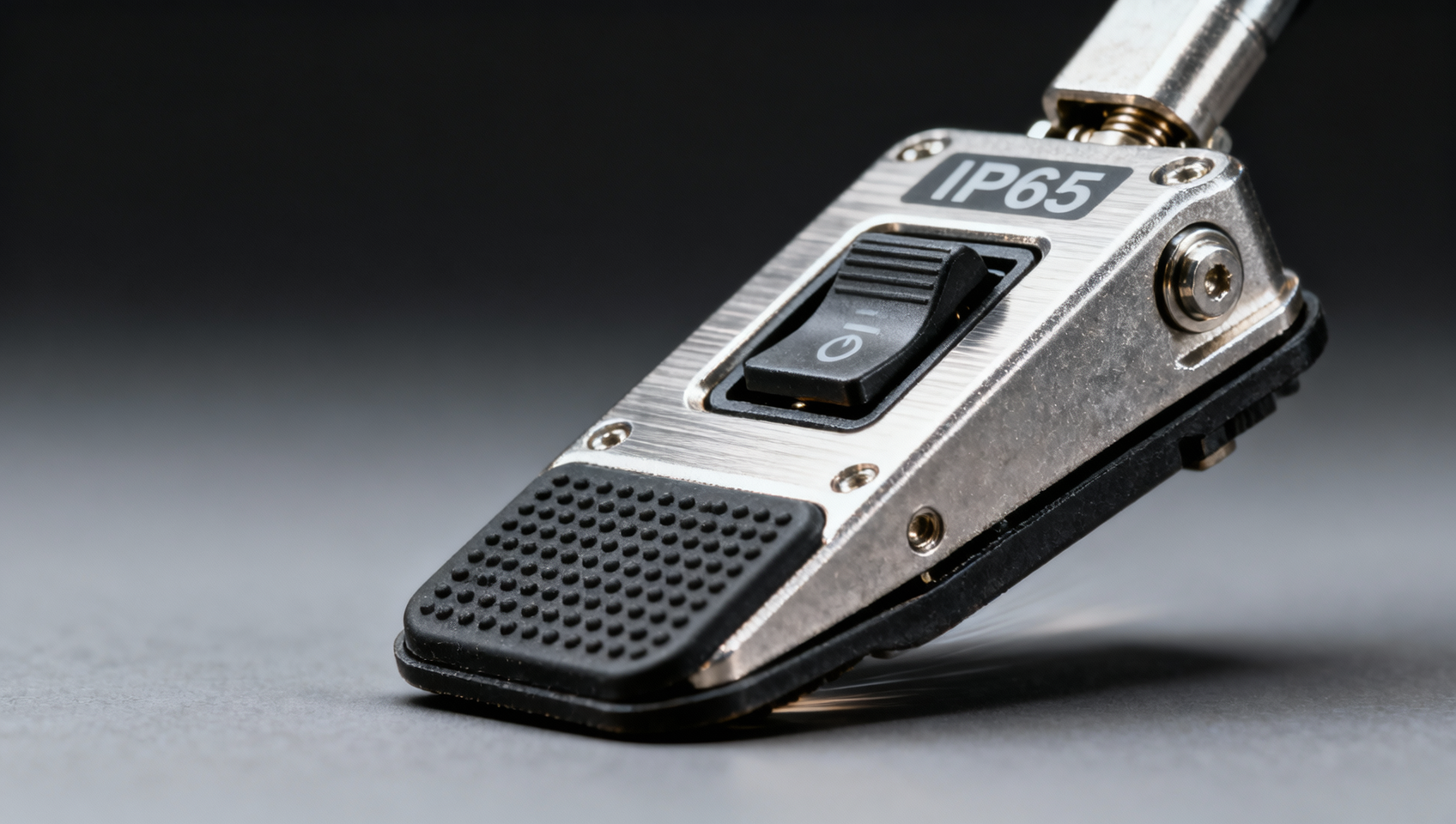 Foot switches wholesale units wear unevenly — why actuation angle matters more than cycle count