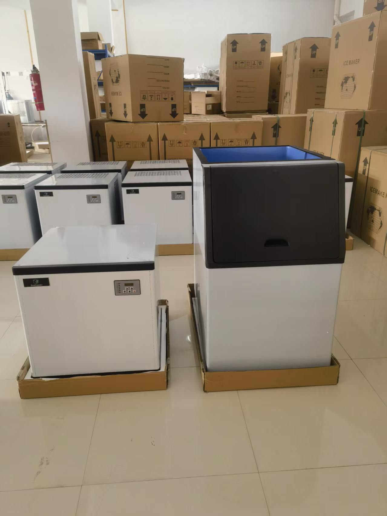 Máquina comercial para hacer hielo en cubos 200kg/24h