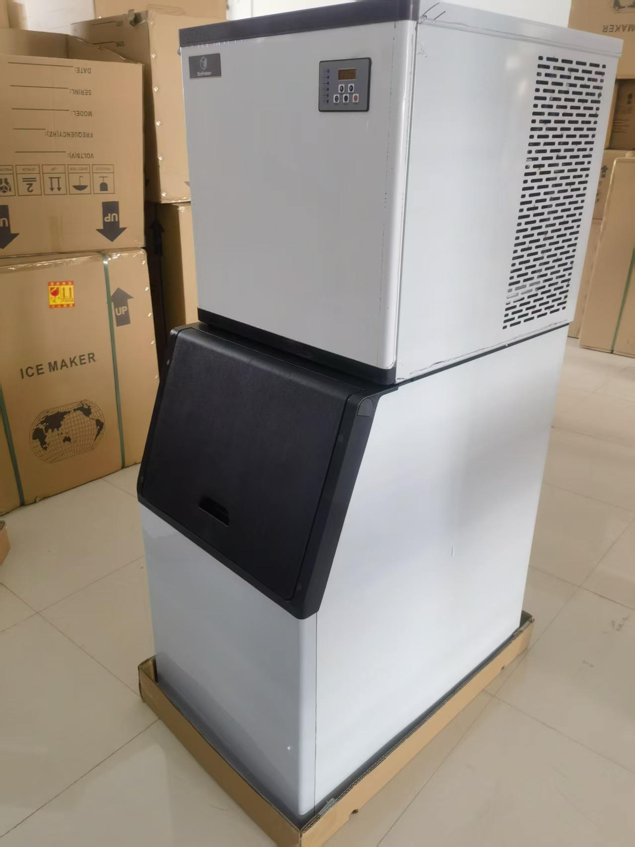 Máquina comercial para hacer hielo en cubos 200kg/24h