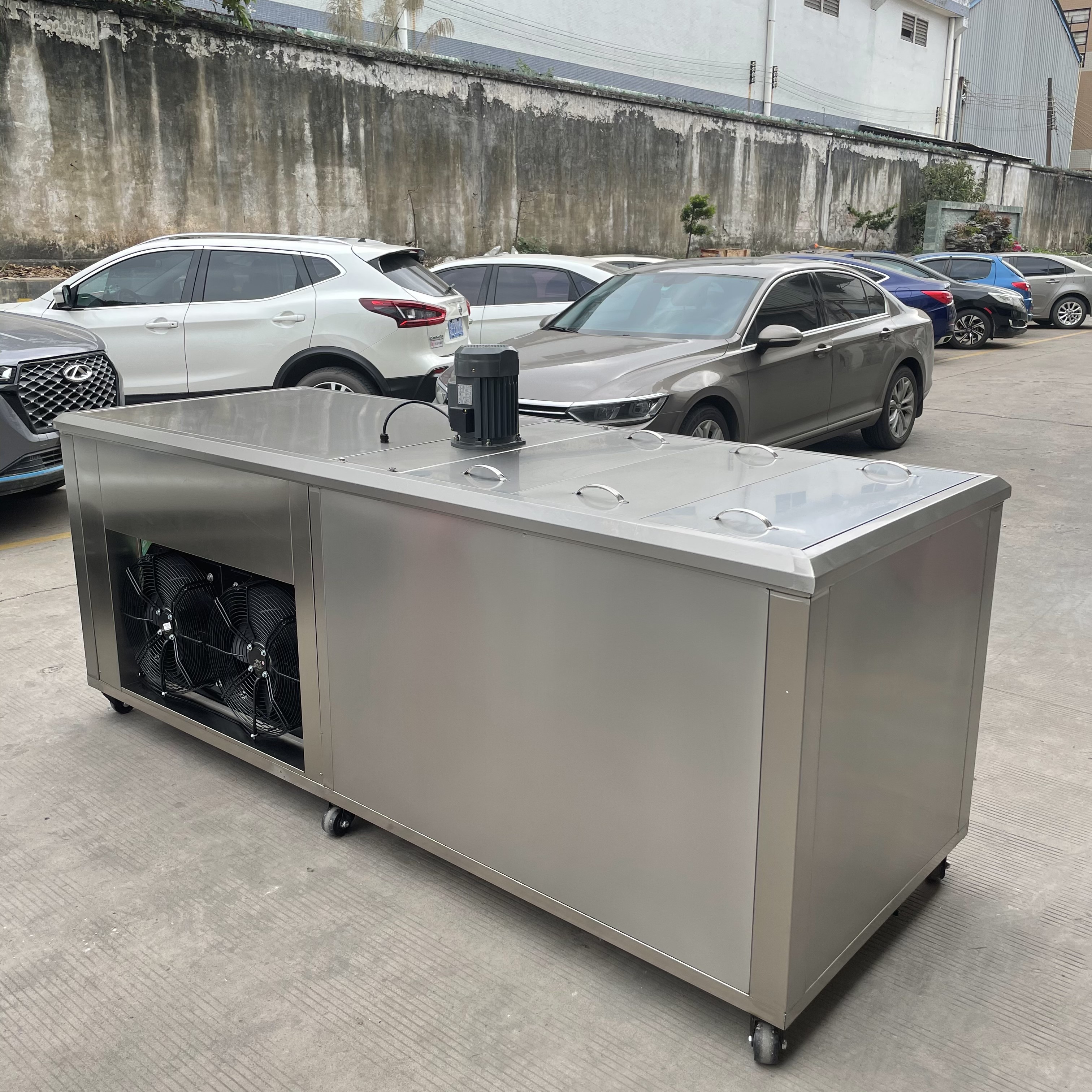 máquina de bloques de hielo de 300kg 500kg 1000kg/día máquina fabricadora de bloques de hielo para el mercado de África máquina industrial de fabricación de bloques de hielo en salmuera máquina industrial de bloques de hielo de 1 tonelada por día precio de máquina de hielo grande máquina industrial de fabricación de bloques de hielo precio de fabricadora de cubos de hielo enormes máquina comercial de fabricación de bloques de hielo