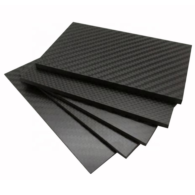 Lámina de fibra de carbono 3K / Preimpregnado / Tejido de sarga o liso / Acabado mate o brillante