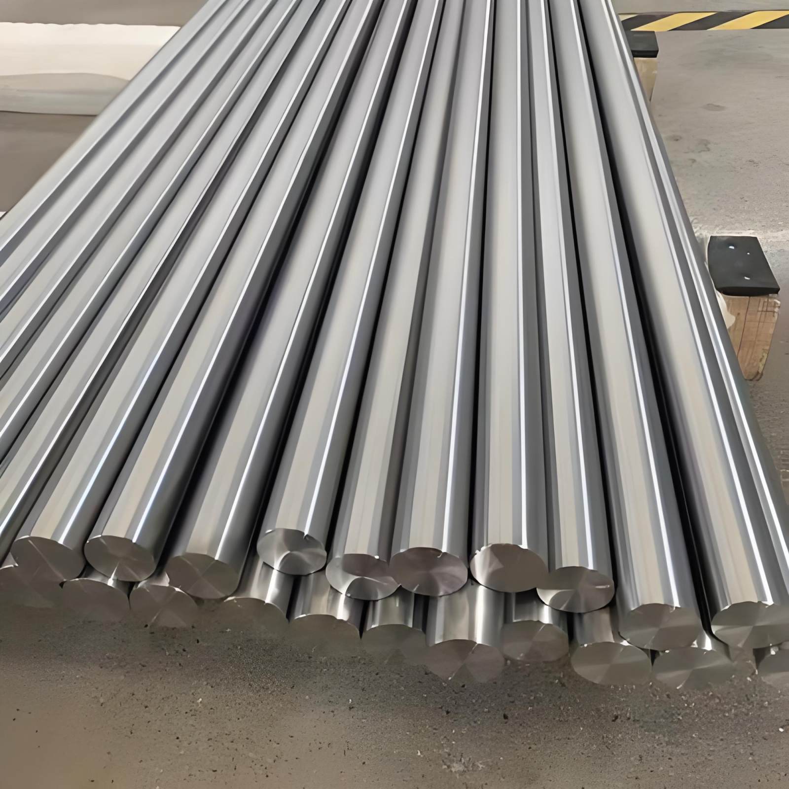 Titanium and Titanium Alloy Rod & Bar