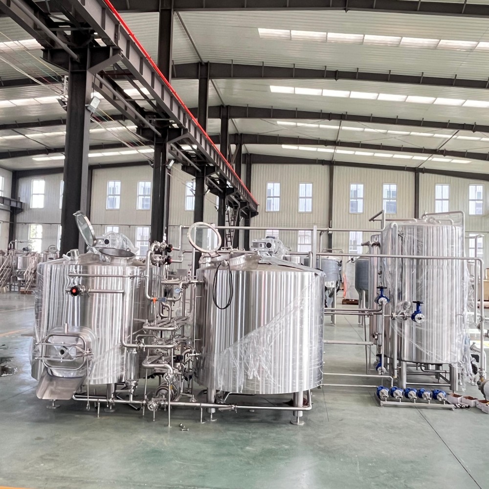 трехсосудное пивоваренное оборудование