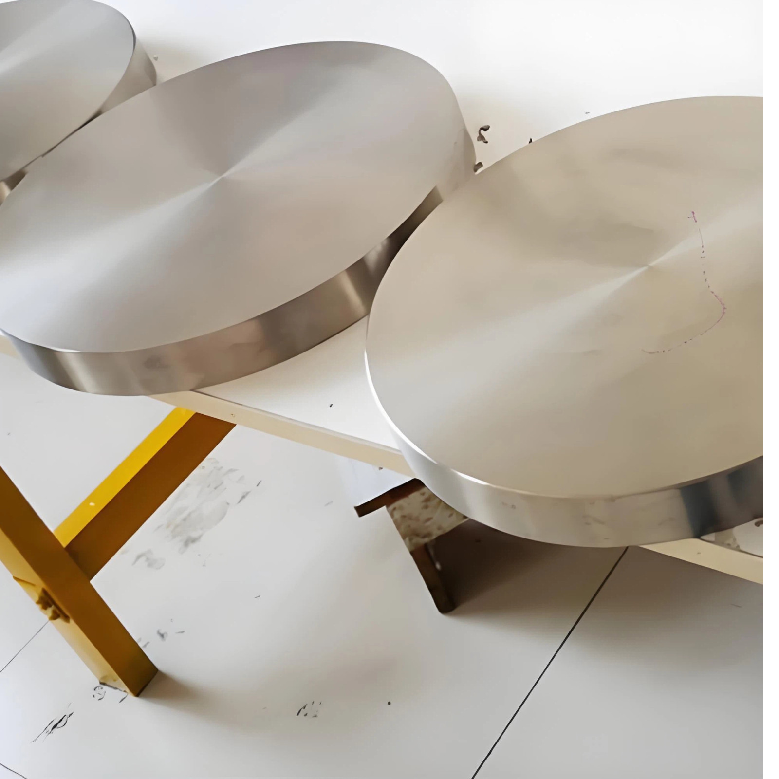 Titanium and Titanium Alloy Disc