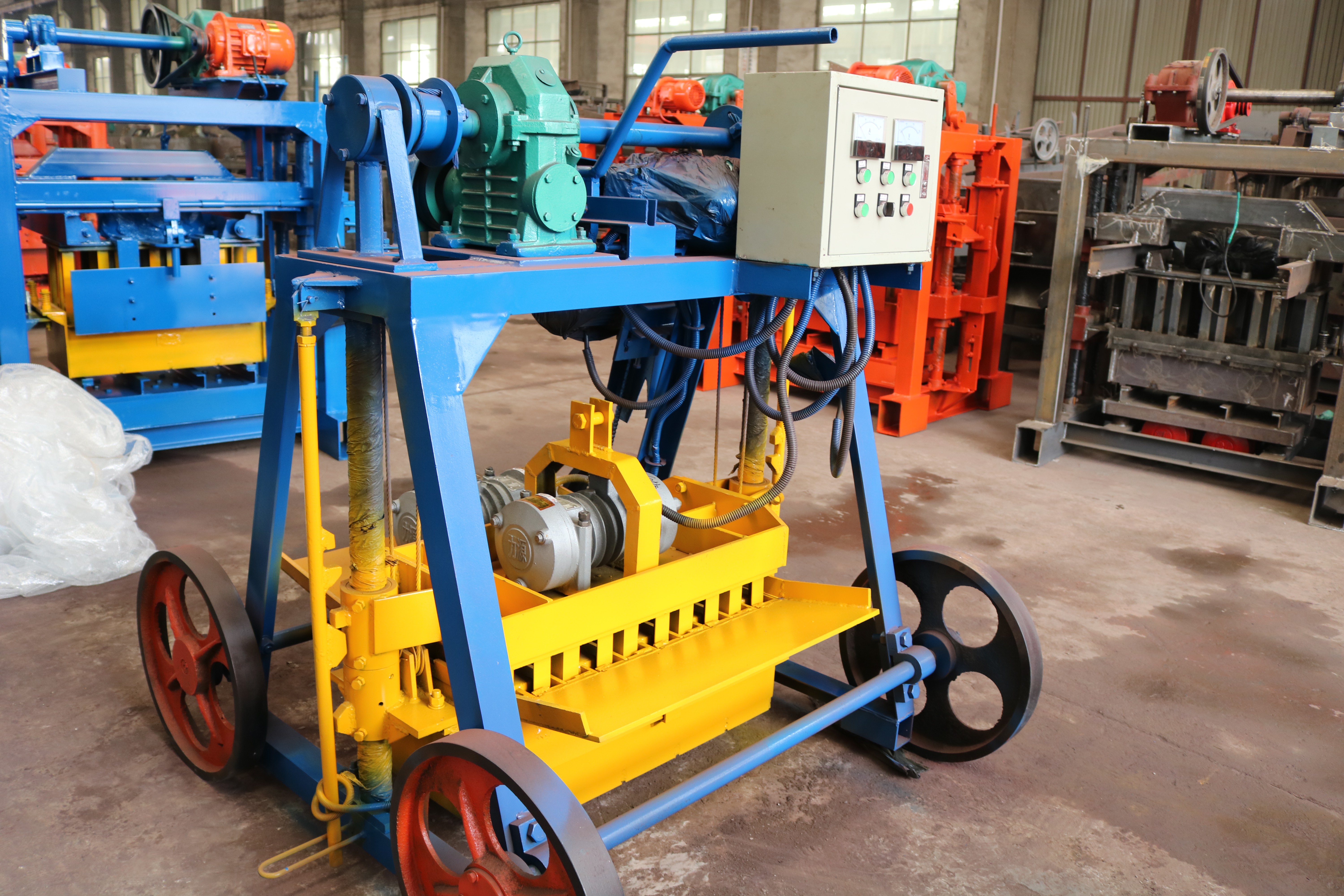 QT4-45 Diesel-Powered Small-Sized Block Machine Series