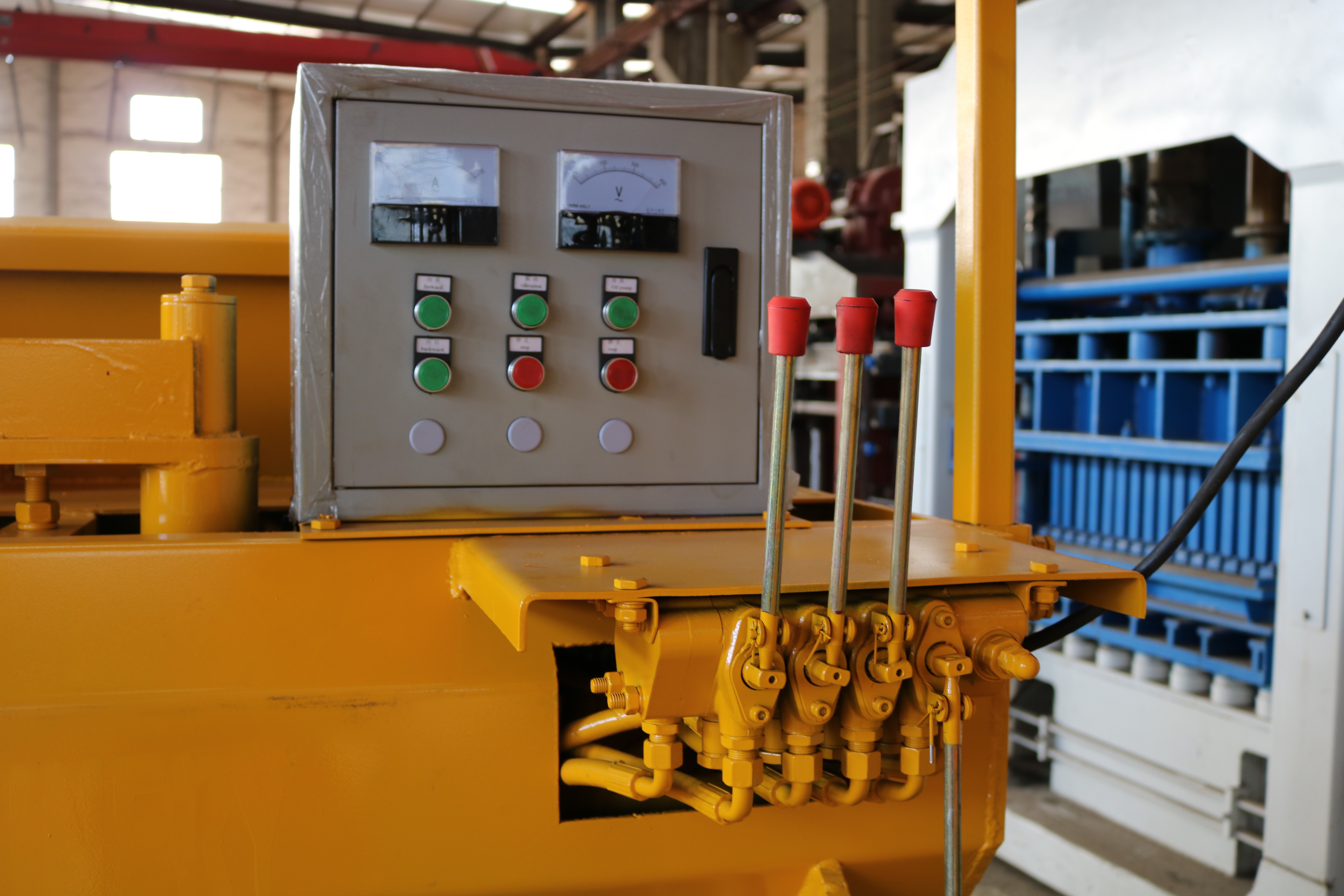 QMJ-6A Vibrating Mobile Block Machine