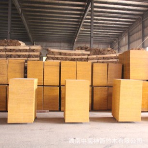 GMT Pallet Manufacturing Machine