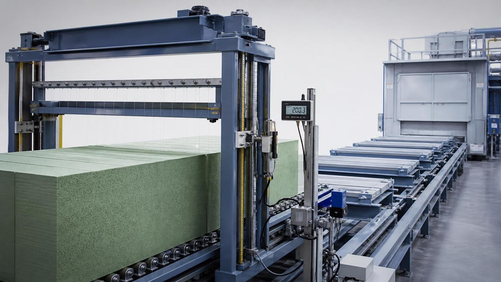 How does an AAC panel production line control panel thickness? How does an AAC panel production line control panel thickness?