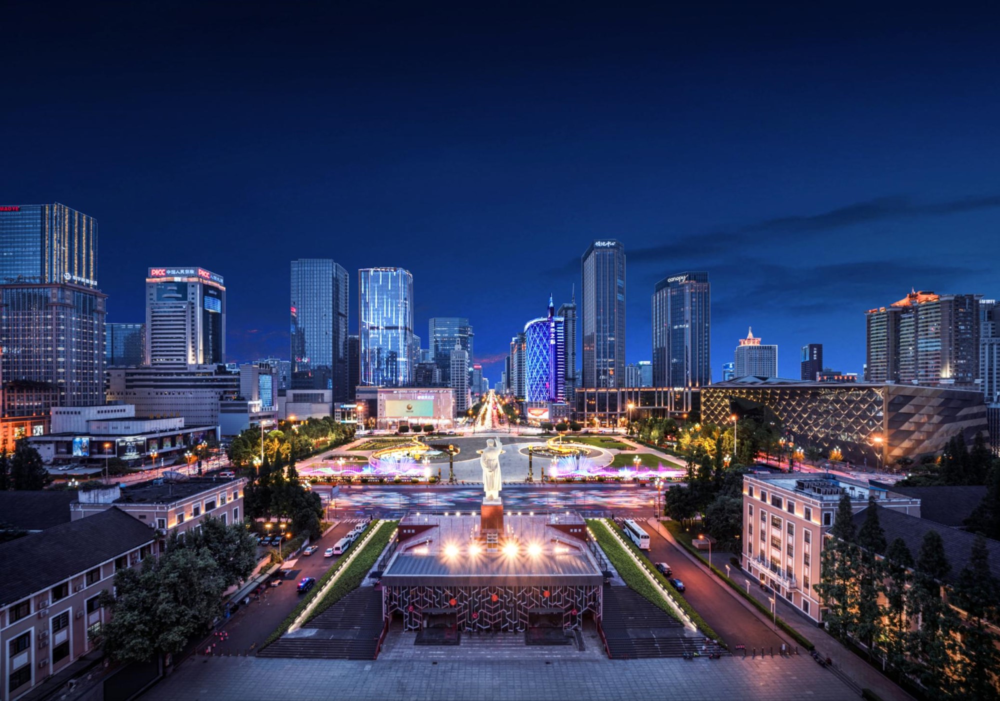 Proyecto de Iluminación de Lugares Emblemáticos Urbanos - Espacio Público de la Ciudad